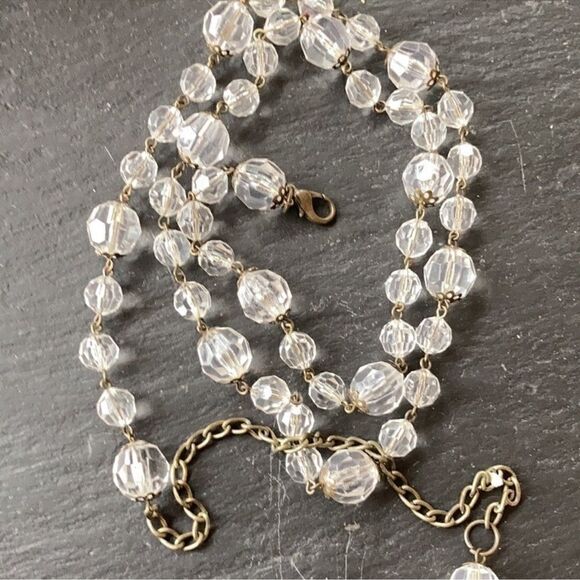 Vintage lightweight faceted Lucite ball and brass metal belt or necklace 39” main image 8